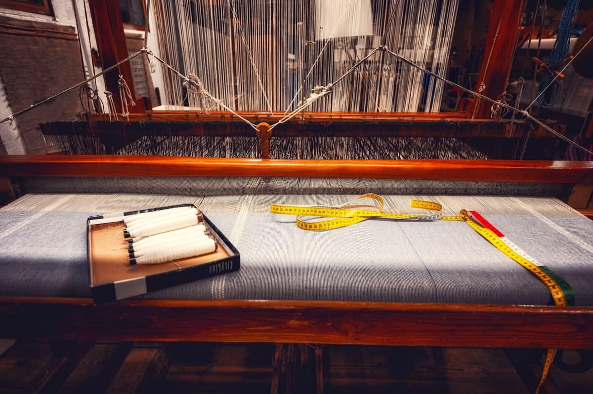 Textile Trading 2025: Grow Margins with Real-Time Stock & Pricing in Bolto ERP